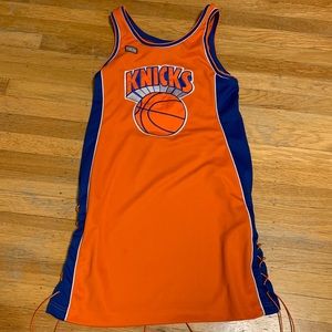 New York Knicks jersey youth size L